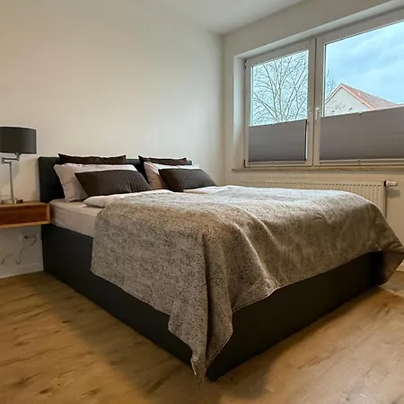 P3 In Oranienburg-zentrum Lägenhet